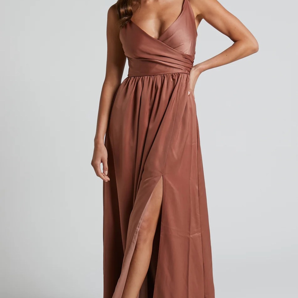 Elegant Dark Rose Maxi Bridesmaid/Wedding Guest Dress